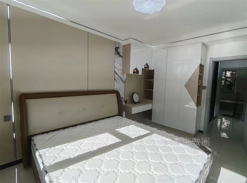 北部新城，一楼精装带花园