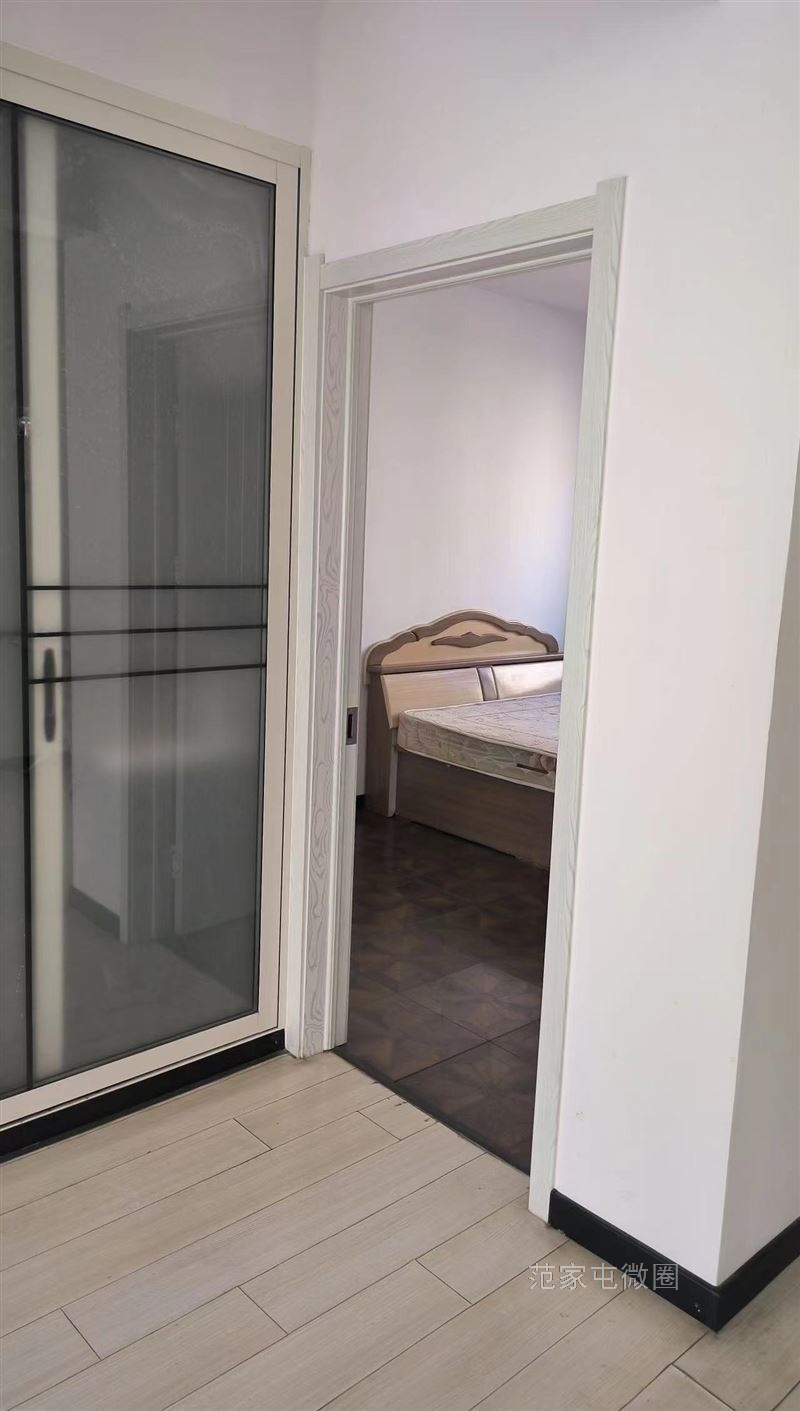 出租，包物业采暖