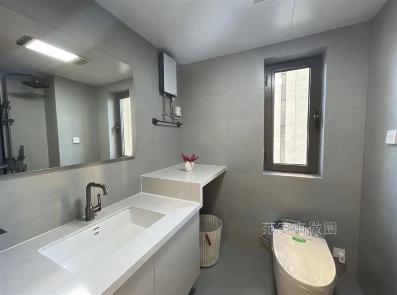 硅谷大街两室精装养老房